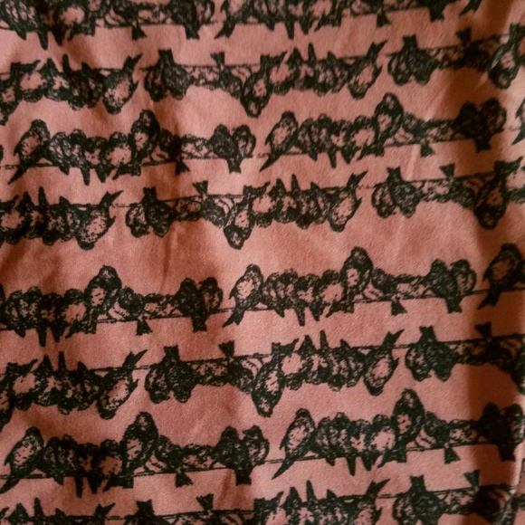 Lularoe TC birds on wire leggings - Picture 2 of 2